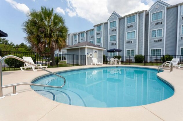 Microtel Inn & Suites by Wyndham Gulf Shores - Photo3