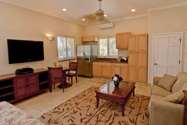 Lai Nani Oceanfront Estate - Photo4