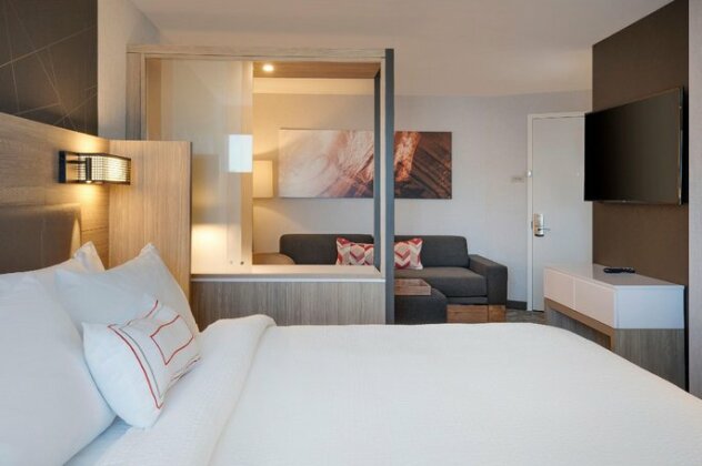SpringHill Suites by Marriott Hampton Portsmouth - Photo3