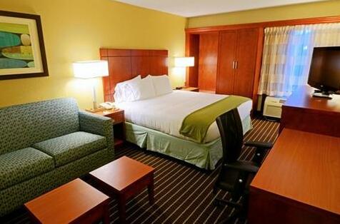 Holiday Inn Express Hotels- Hampton - Photo5