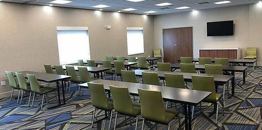 Holiday Inn Express & Suites - Hannibal - Medical Center - Photo4