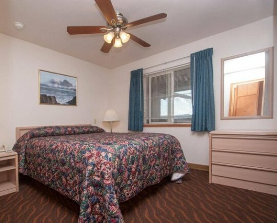Ocean Suites Motel - Photo4