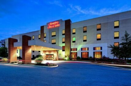 Hampton Inn & Suites Harrisburg North