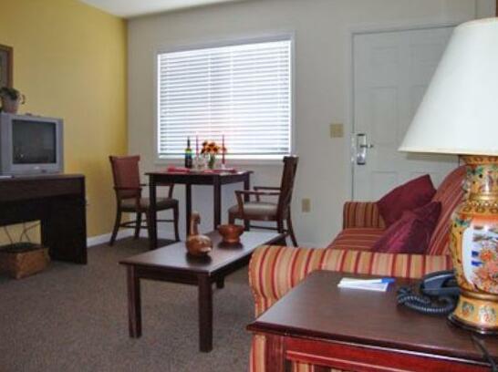 Valley Suites Extended Stay Hotel Harrisonburg - Photo3