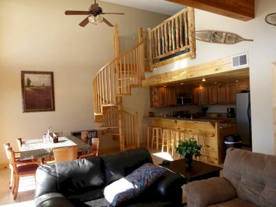 The Lodge at Duck Creek - Photo5