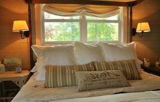 River Ranch Bed & Breakfast - Photo2