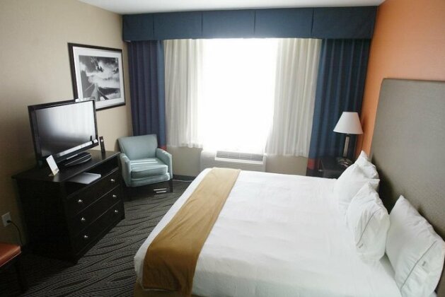Holiday Inn Express & Suites Havelock Northwest New Bern