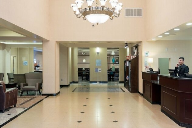 Holiday Inn Express Hotel & Suites Los Angeles Airport Hawthorne - Photo4
