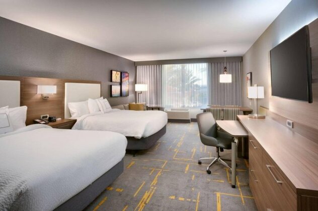 TownePlace Suites by Marriott Los Angeles LAX/Hawthorne - Photo3