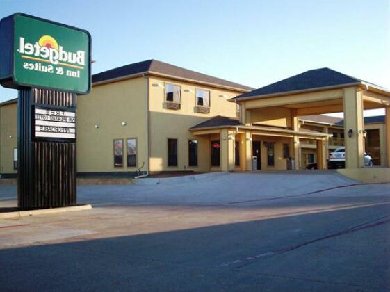 Budgetel Inn and Suites Hearne