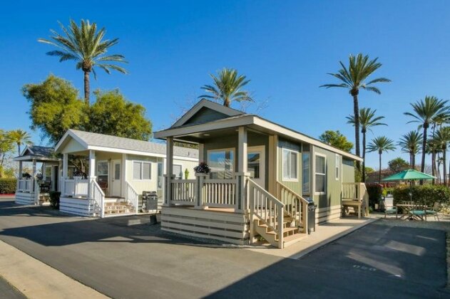 Golden Village Palms RV Resort