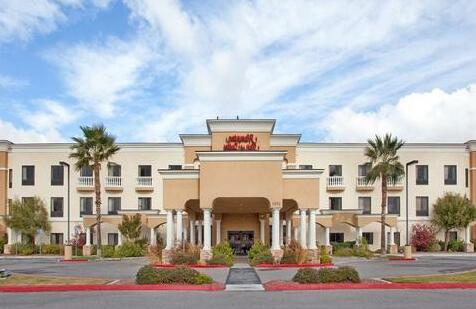 Hampton Inn & Suites Hemet