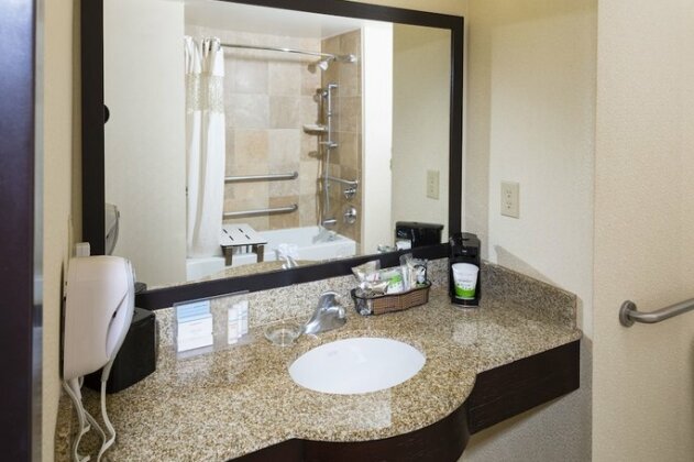 Hampton Inn & Suites Las Vegas South - Photo5