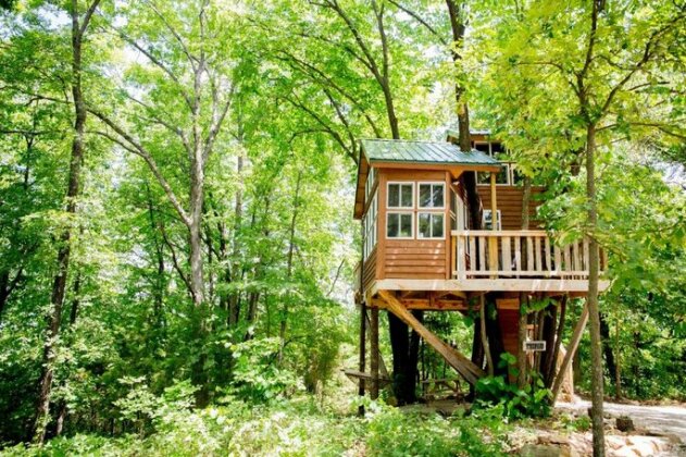 The Cottage Treehouses - Photo2