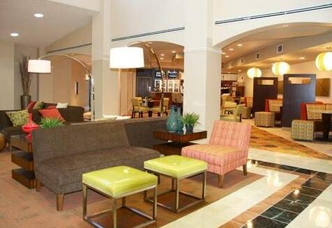 Courtyard by Marriott Hickory - Photo4