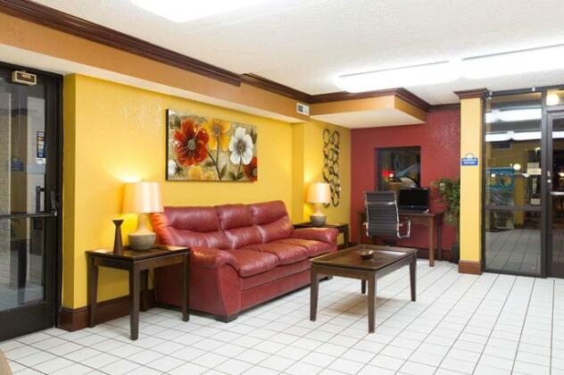 Days Inn by Wyndham High Point Archdale - Photo3