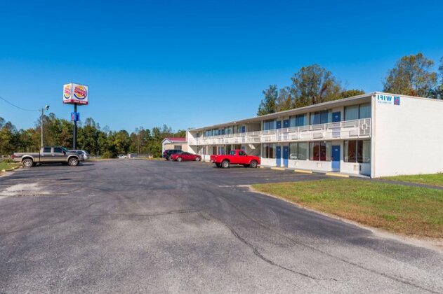 Motel 6 Connelly Springs - Photo2