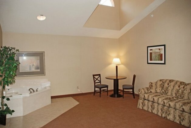 Holiday Inn Express & Suites Hill City-Mt Rushmore Area - Photo3
