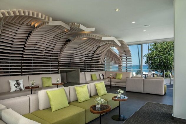 Grand Naniloa Hotel Hilo - a DoubleTree by Hilton - Photo5