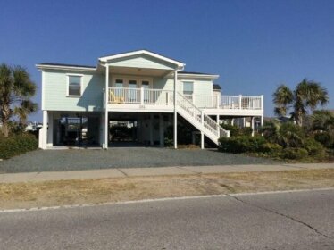 Full Sail 3 Br home by RedAwning