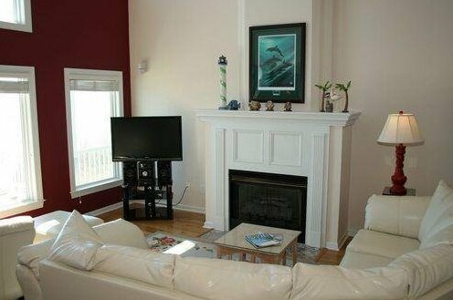 License to Chill - 4 Br Home - Photo2