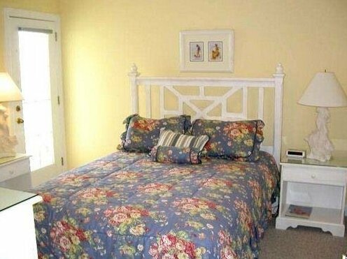 Paw-Paw's Place - Photo3