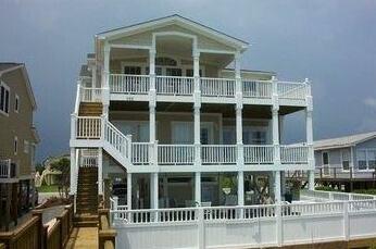 Sun Drop 6 Br home by RedAwning
