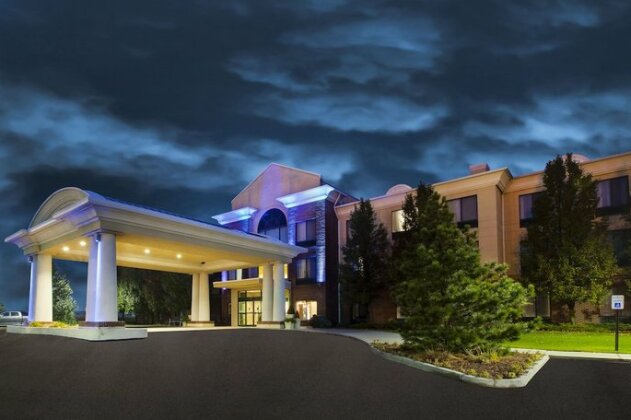 Holiday Inn Express Hotel & Suites Bryan-Montpelier - Photo2