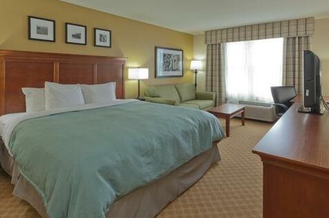 Country Inn & Suites by Radisson Holland MI - Photo3