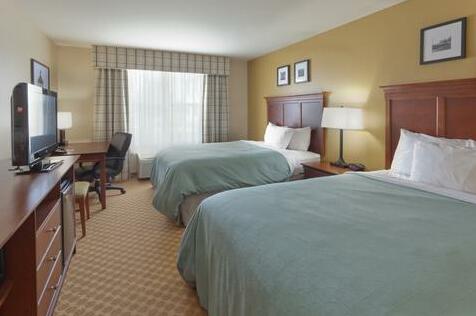 Country Inn & Suites by Radisson Holland MI - Photo4