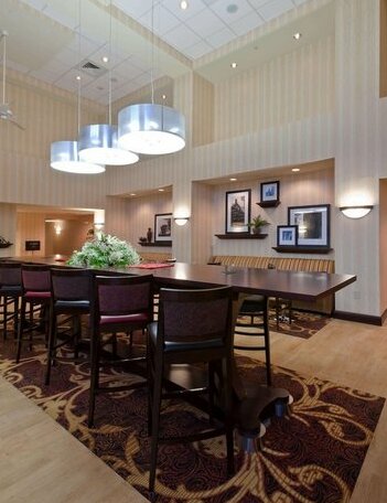 Hampton Inn & Suites Holly Springs - Photo5