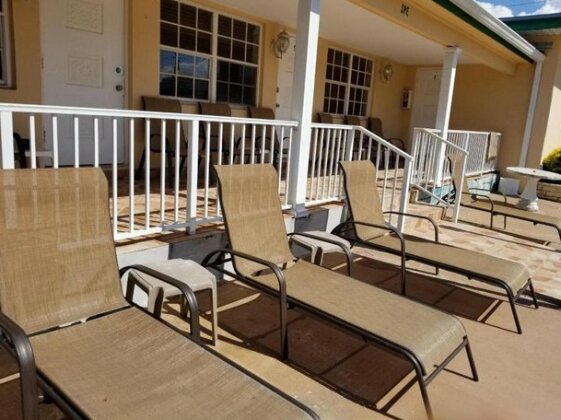 2 Bedroom Suite Just Steps To The Beach - Photo4