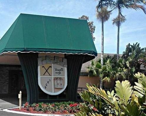 Hollywood Beach Golf Resort Florida - Photo3