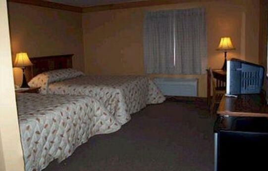 Prairie Inn and Suites - Photo2