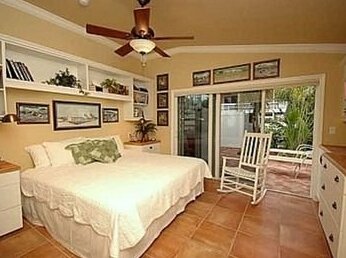 RedAwning Palm Isle 3203 - Photo4