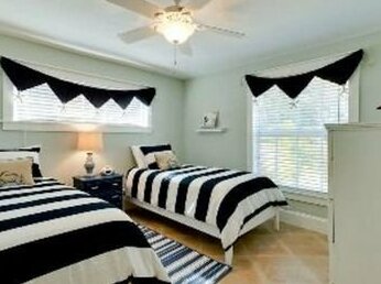 RedAwning Tortuga-212 - Photo5