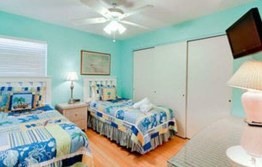 Sunset Beach Unit 106 - Photo2