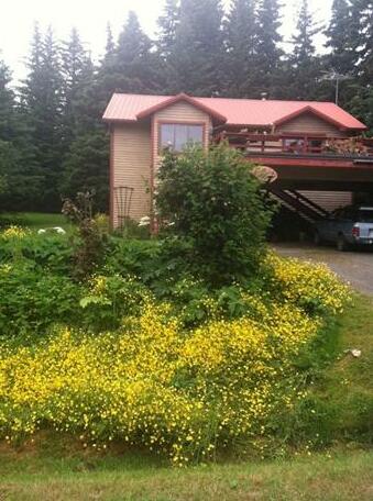 Whalesong Bed and Breakfast - Photo2