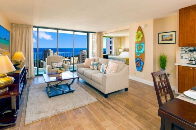 High-end 30th Floor with Panoramic Ocean Views 1 Block to Beach Free Parking & WIFI - Photo2