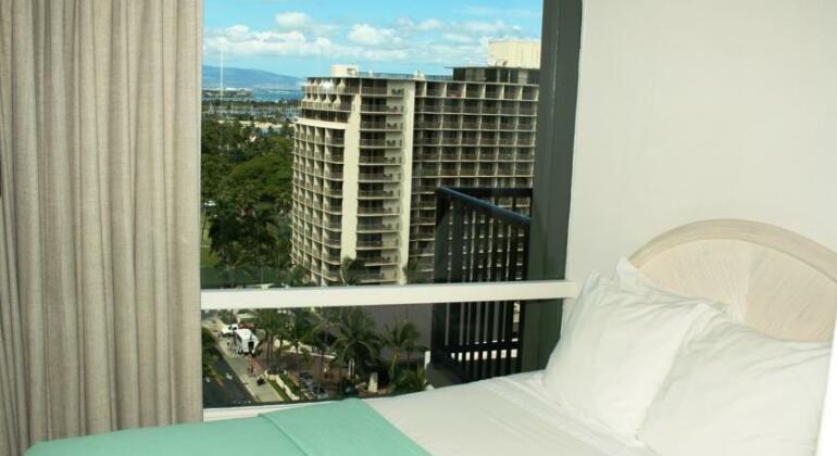 Imperial Hawaii Resort at Waikiki - Photo2