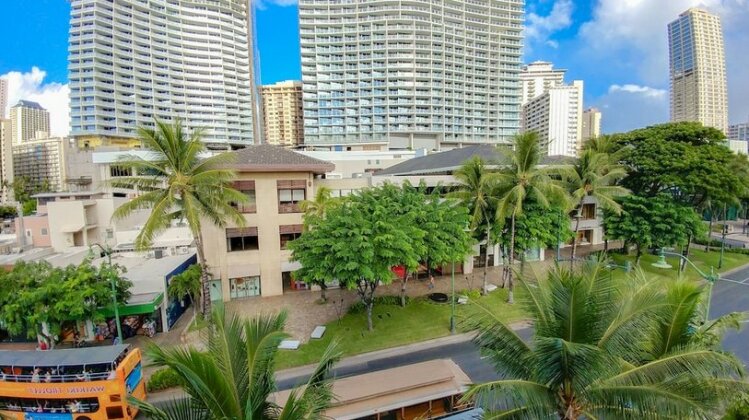 Polynesian Residences Waikiki Beach
