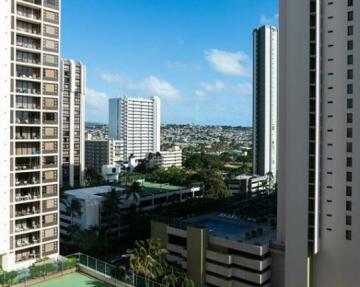 Waikiki Banyan Tower 1 Suite 1507