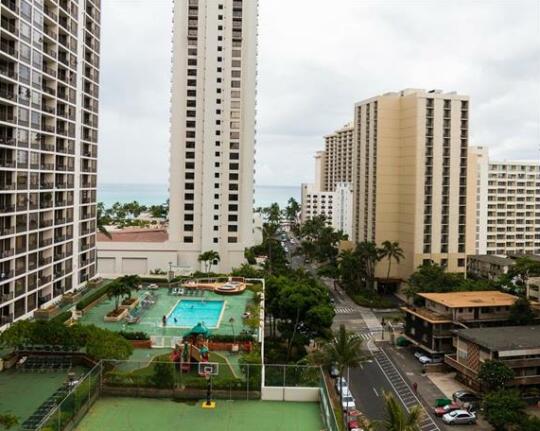 Waikiki Banyan Tower 2 Suite 1214