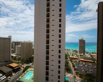 Waikiki Banyan Tower 2 Suite 2404