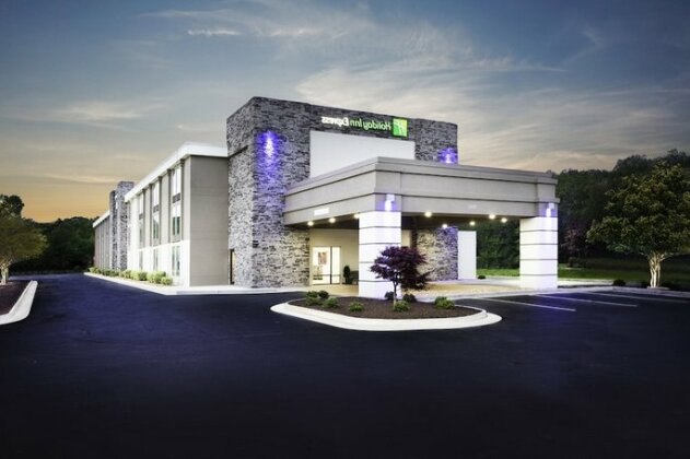 Holiday Inn Express Hopewell - Fort Lee Area - Photo2