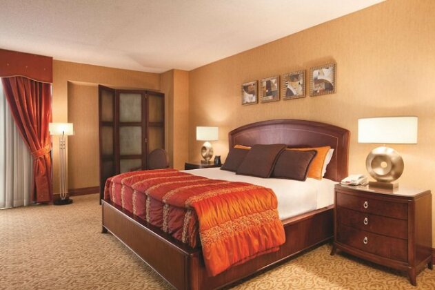 Embassy Suites Hot Springs - Hotel & Spa - Photo4