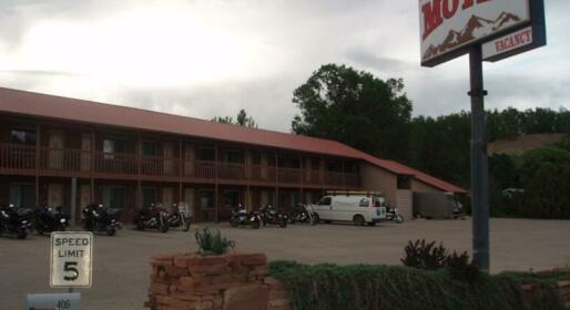 Hotchkiss Inn Motel
