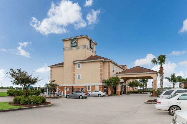 Quality Inn & Suites Houma