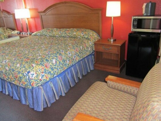 Best Classic Inn & Suites - Photo2
