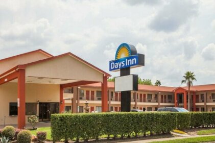 Days Inn by Wyndham Houston-Galleria TX